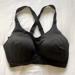 VS Sports Bra